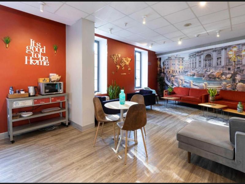 B&B Hotel Roma Tuscolana San Giovanni image