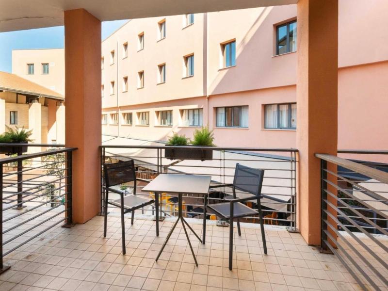 B&B Hotel Roma Tuscolana San Giovanni image