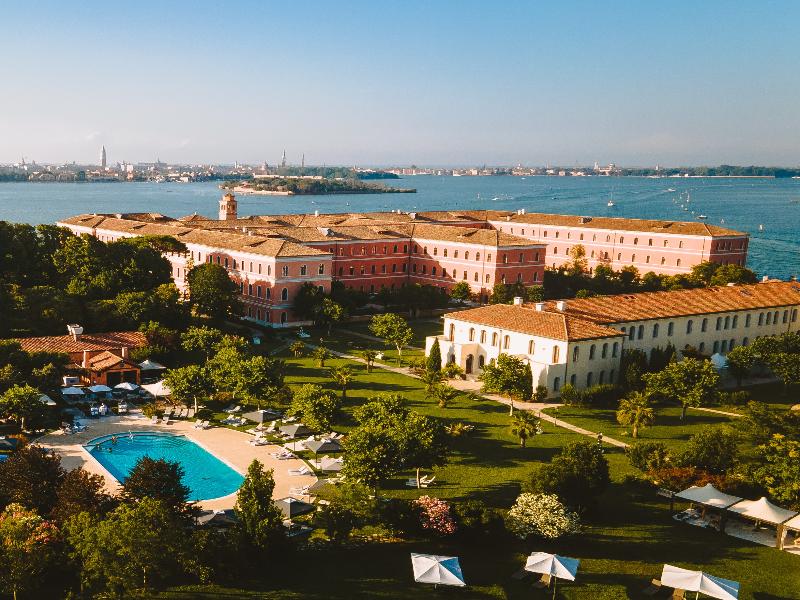 San Clemente Palace image