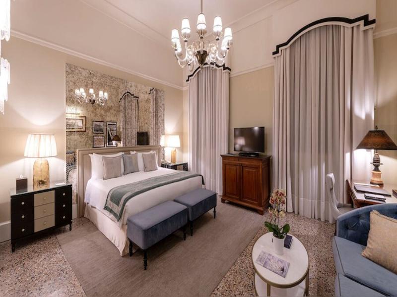 San Clemente Palace image