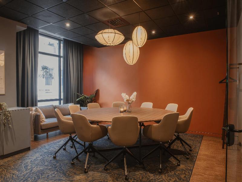 Home Hotel Grand Olav image