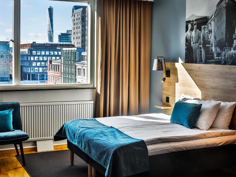 First Hotel Jorgen Kock image