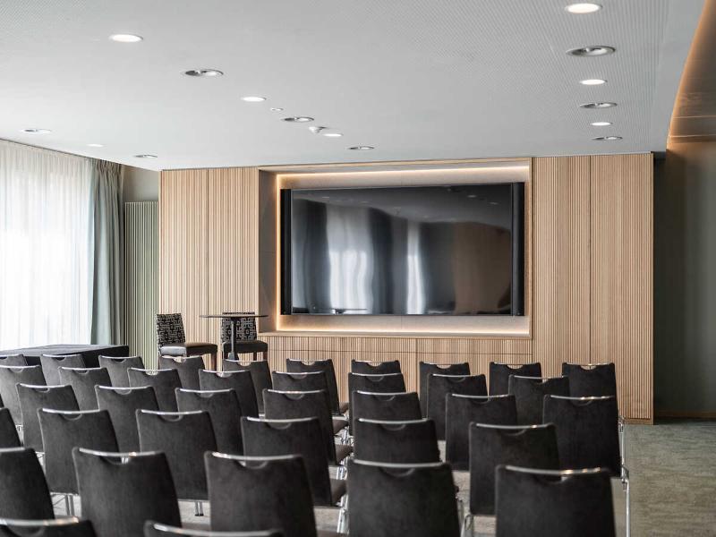 Swissotel Kursaal Bern image