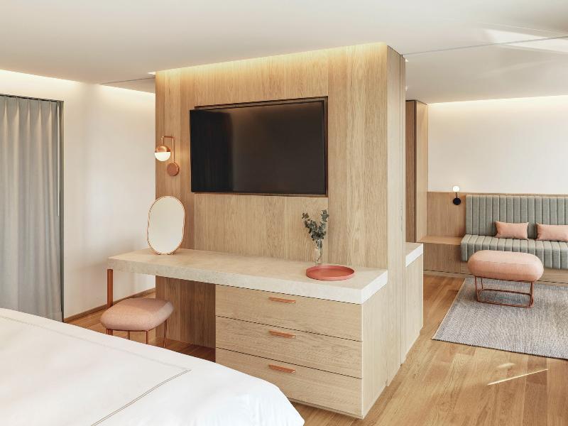Swissotel Kursaal Bern image