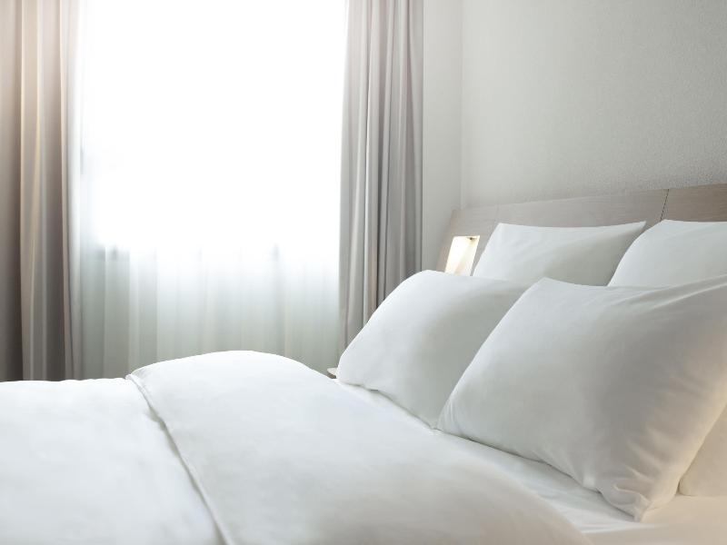 Novotel Zurich City-West image