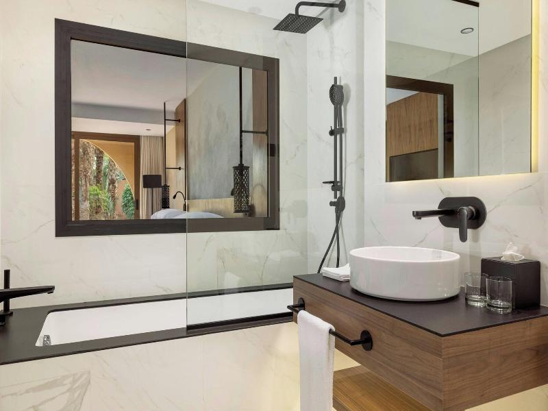 Le Meridien N'fis image