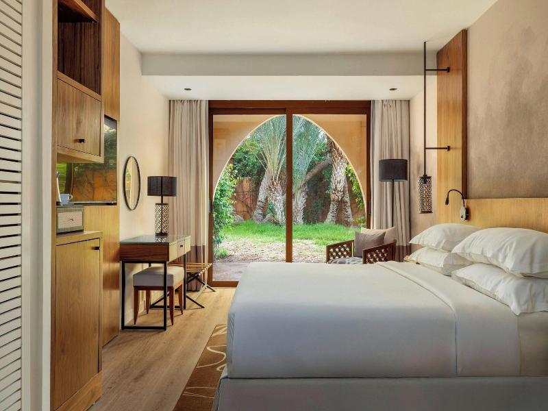 Le Meridien N'fis image