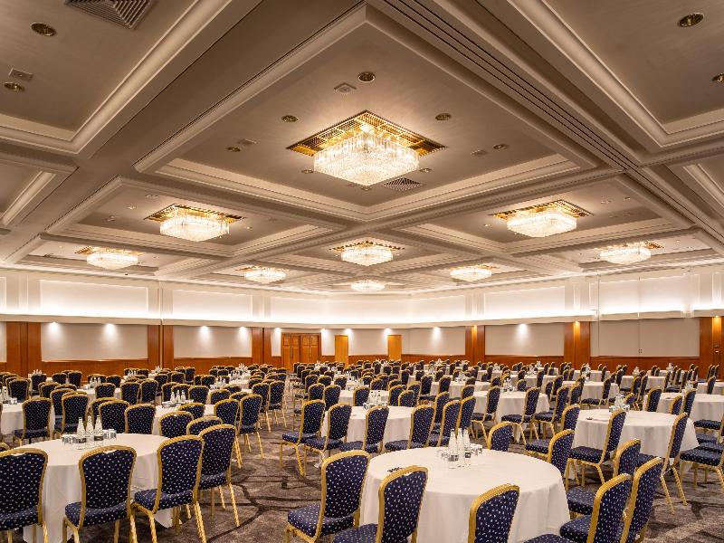 Hilton Birmingham Metropole image