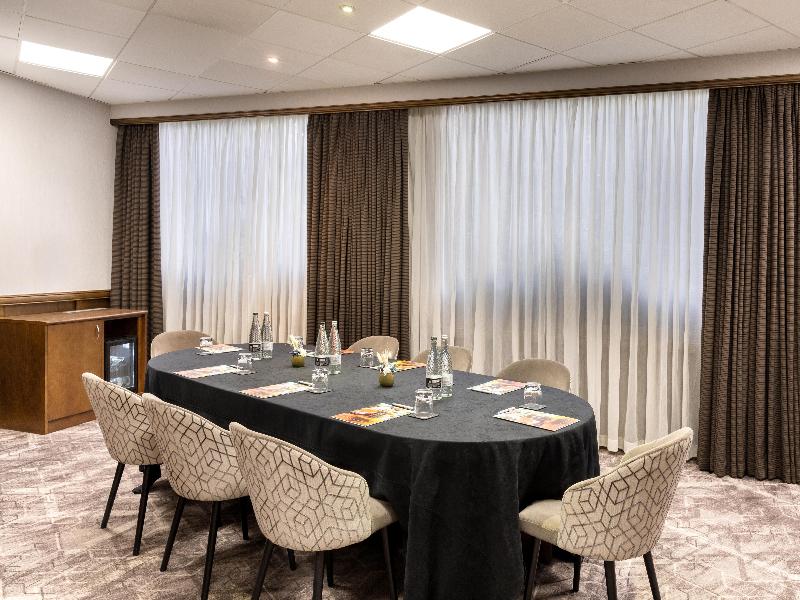 Hilton Birmingham Metropole image