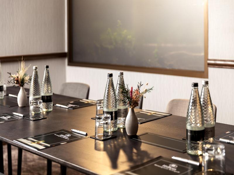 Hilton Birmingham Metropole image