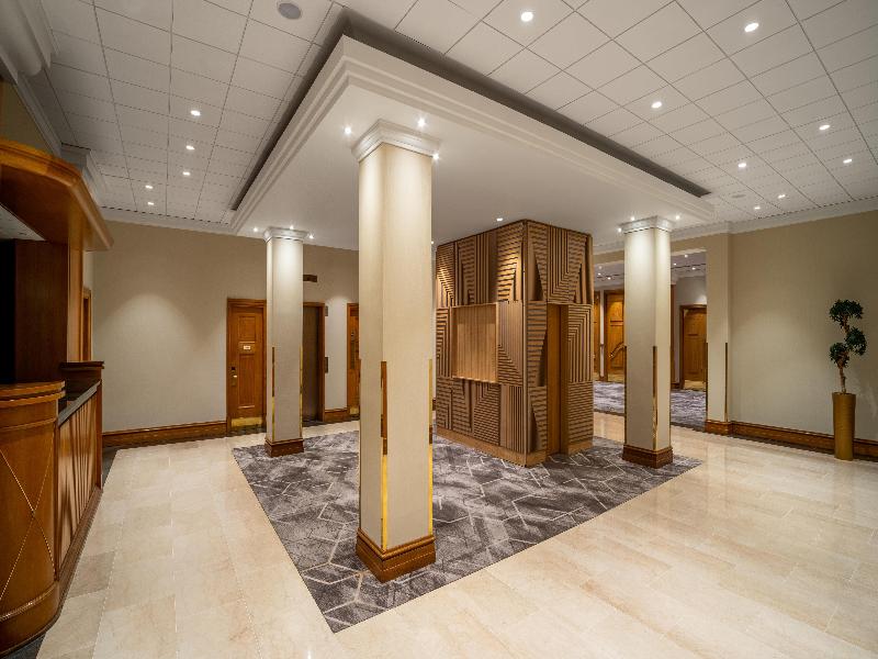 Hilton Birmingham Metropole image