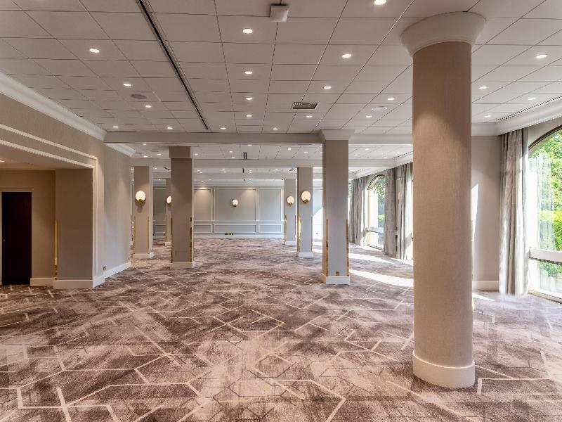Hilton Birmingham Metropole image