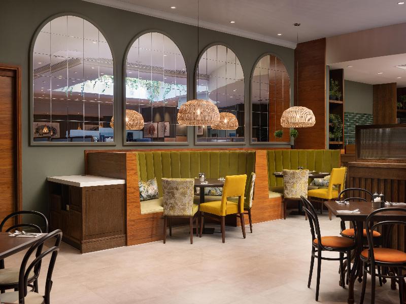 Hilton Birmingham Metropole image