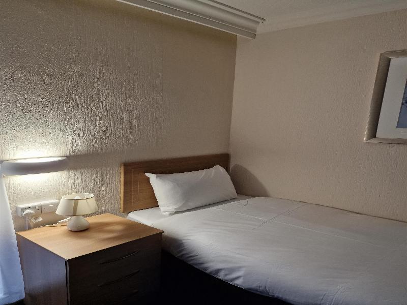 Britannia Hotel Birmingham New Street Station image