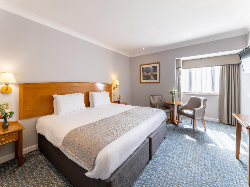 Westmead Hotel image