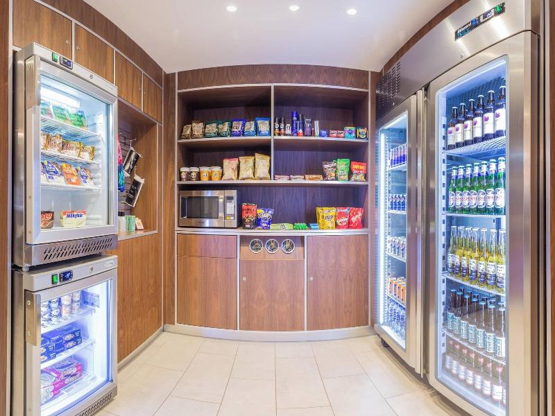 Courtyard by Marriott Glasgow Airport image