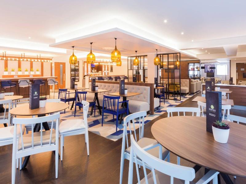 Courtyard by Marriott Glasgow Airport image