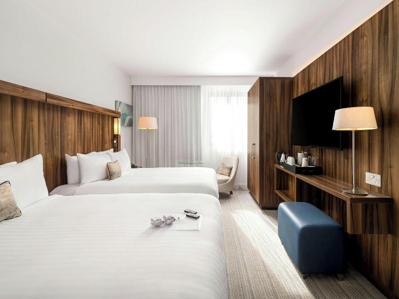 Courtyard by Marriott Glasgow Airport image