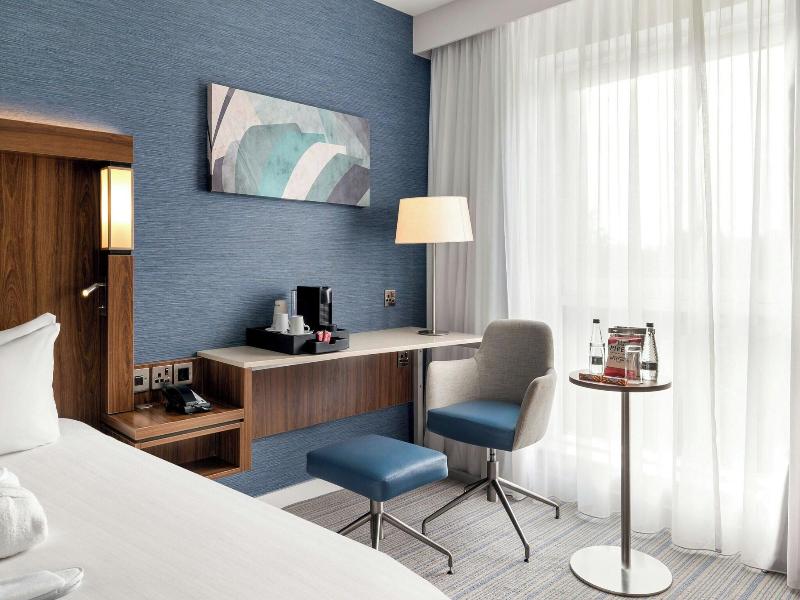 Courtyard by Marriott Glasgow Airport image