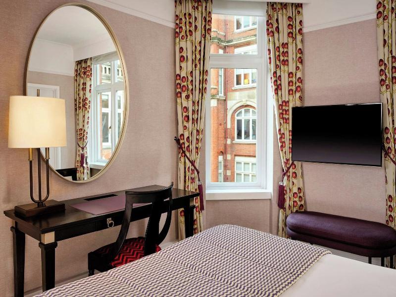 St Ermin's Hotel, Autograph Collection image