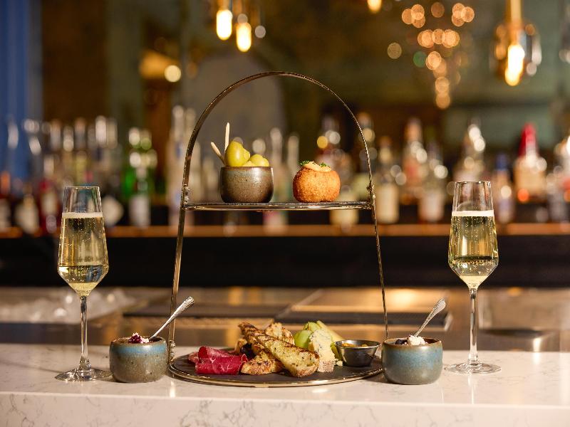 Hyatt Regency London The Churchill image