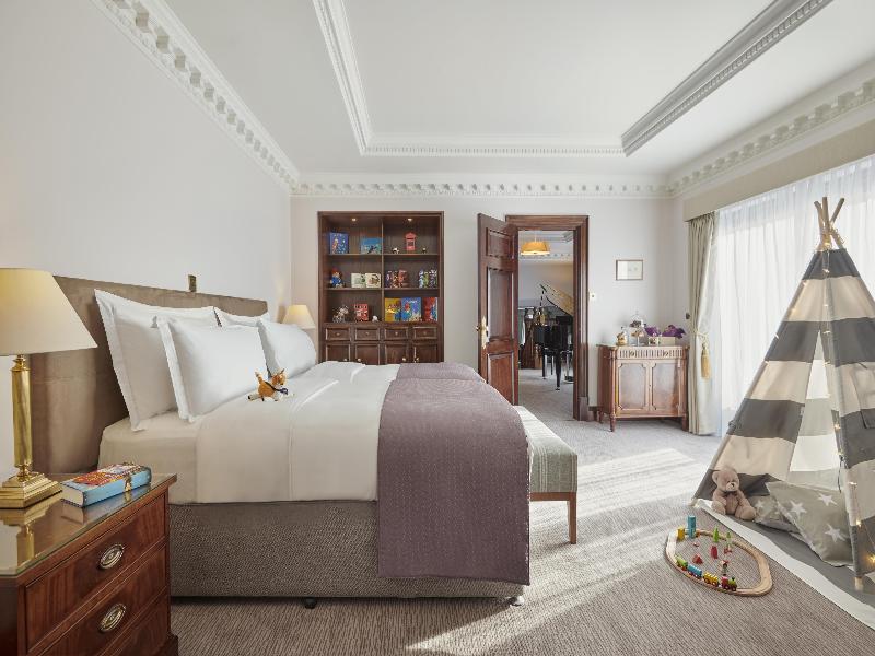 Hyatt Regency London The Churchill image