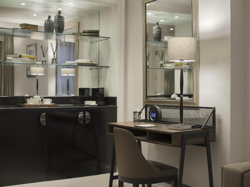 Hyatt Regency London The Churchill image