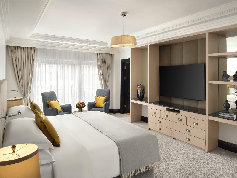 Hyatt Regency London The Churchill image