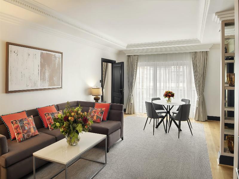 Hyatt Regency London The Churchill image