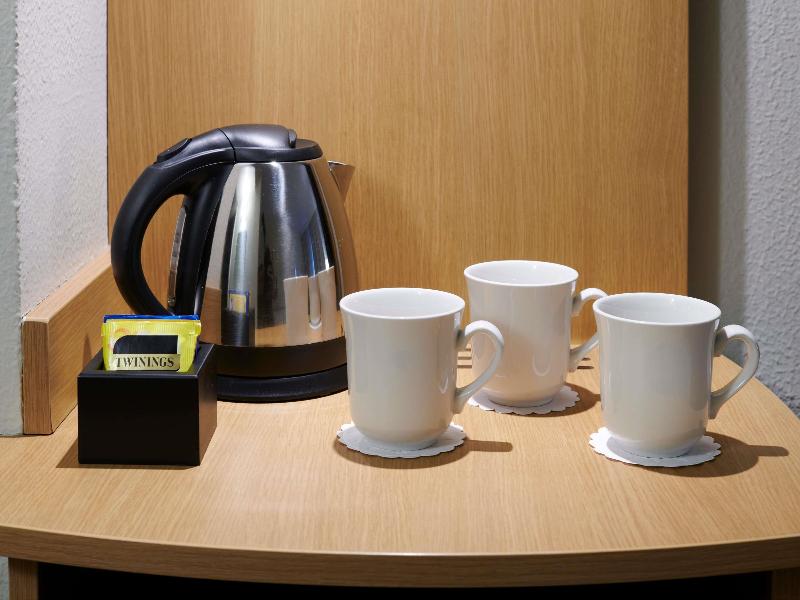 Novotel London West image