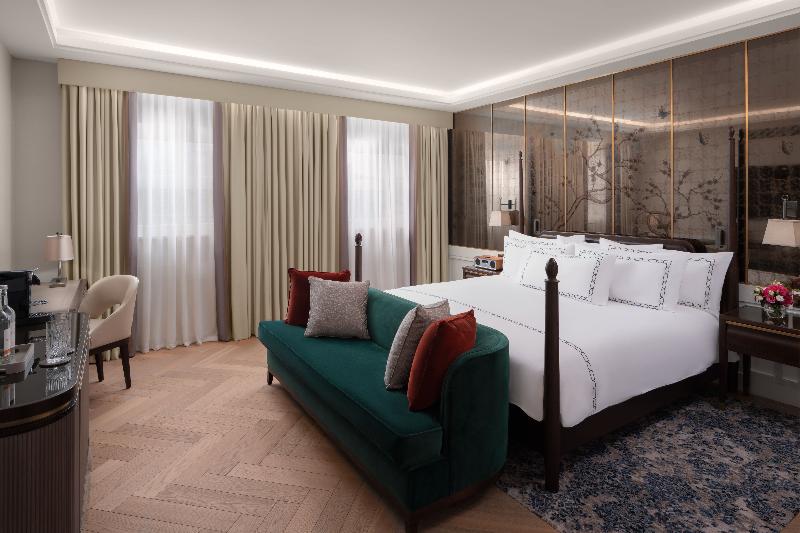 The Biltmore Mayfair image