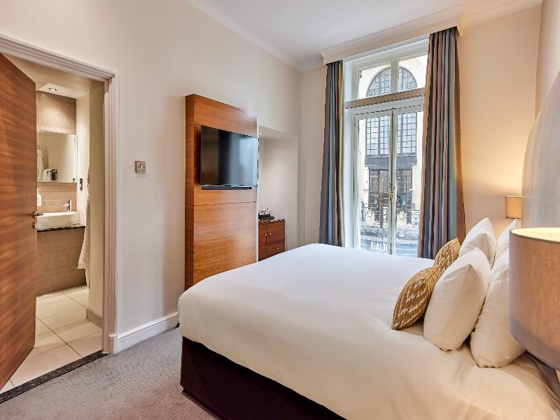 Thistle London Piccadilly image