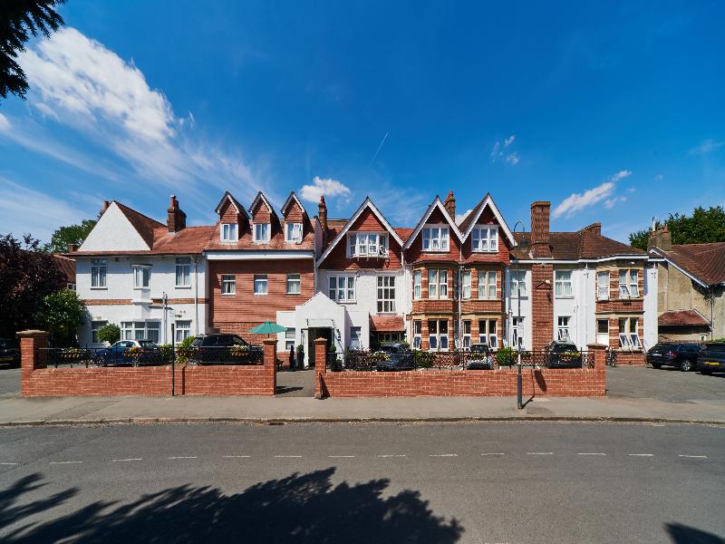 Linton Lodge Hotel, BW Signature Collection image
