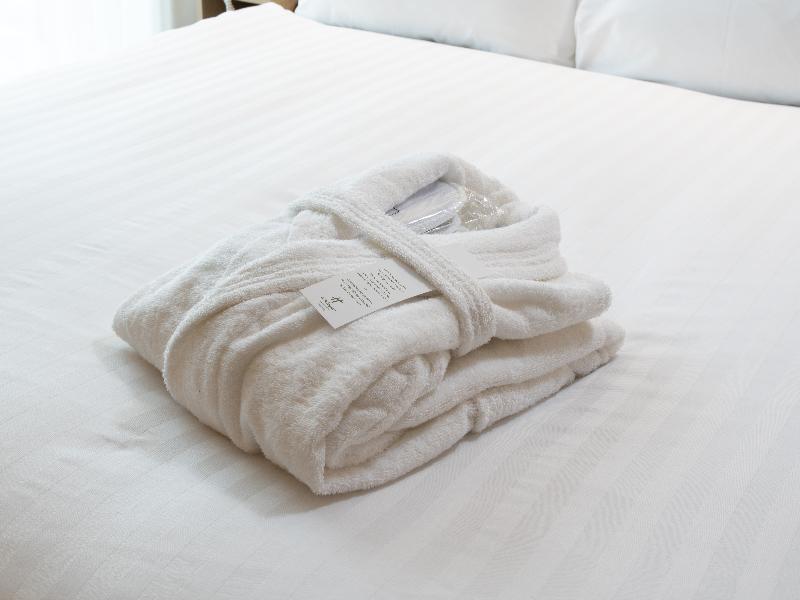 Holiday Inn London-Heathrow M4, Jct.4 image
