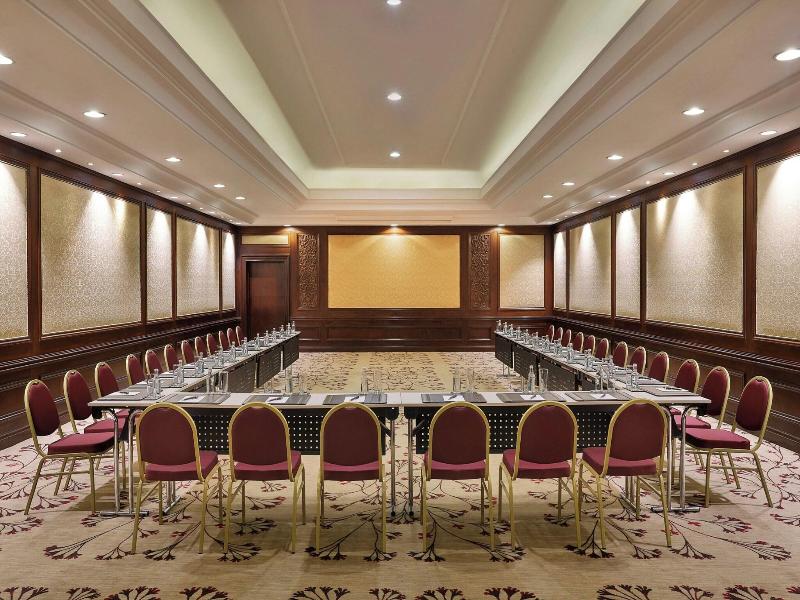Jw Marriott Hotel Cairo image