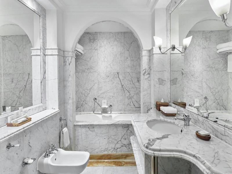 Jw Marriott Hotel Cairo image