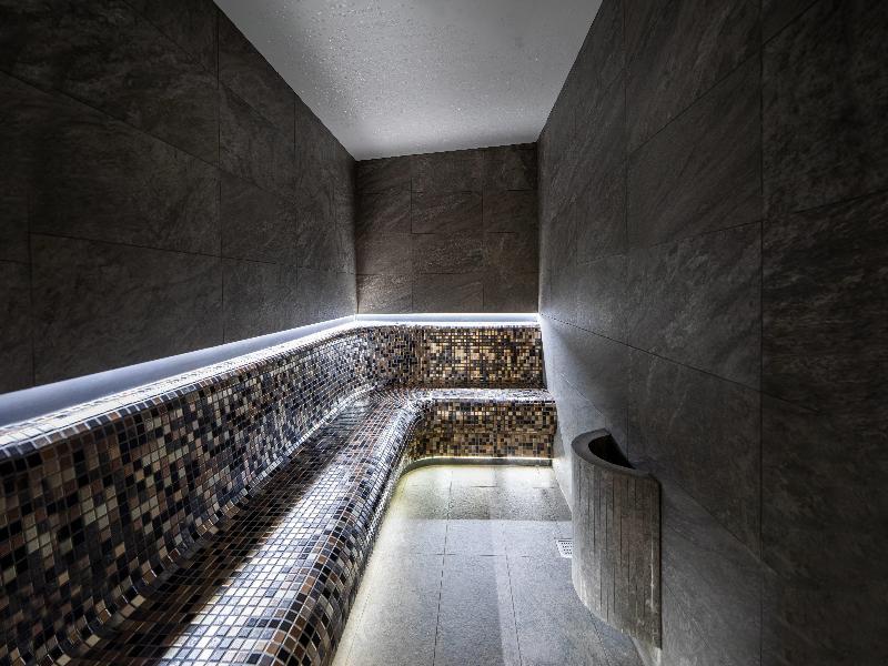 Hilton Prague Atrium image