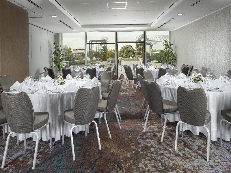 Hilton Prague Atrium image