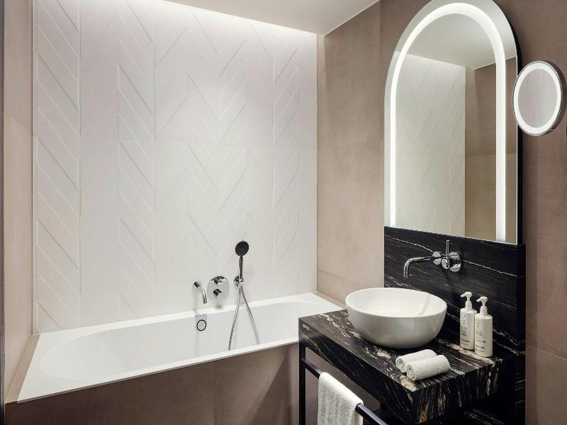 Luxembourg Marriott Hotel Alfa image