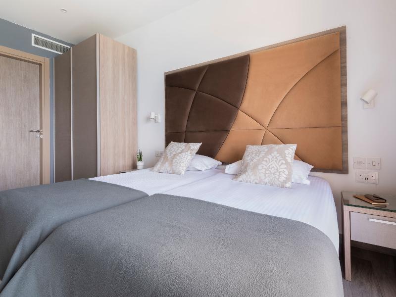 Plaza Hotels image