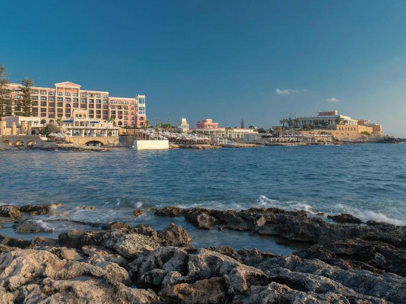 Westin Dragonara Resort image