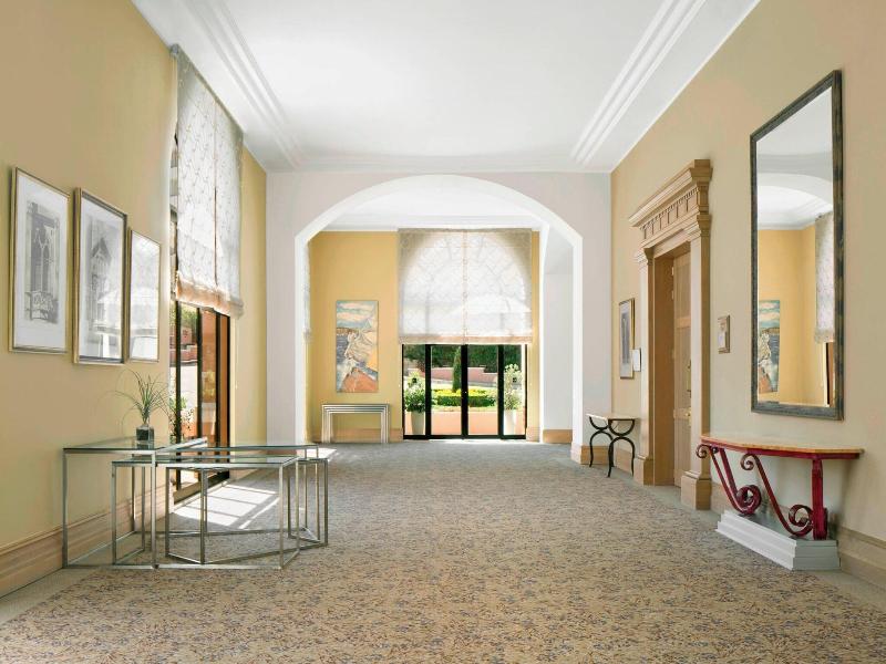 Westin Dragonara Resort image