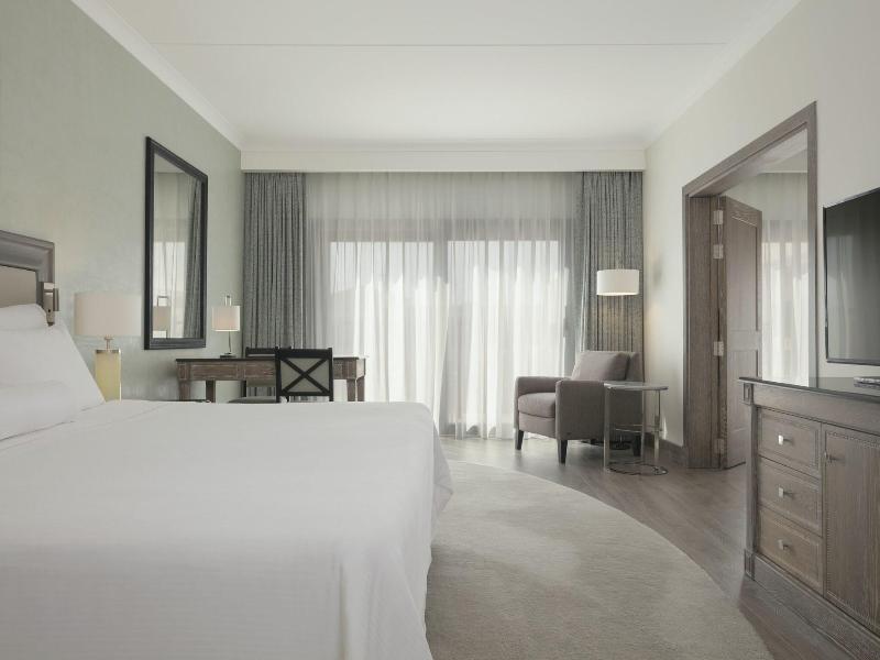 Westin Dragonara Resort image