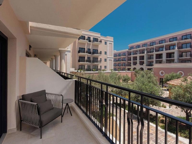 Westin Dragonara Resort image