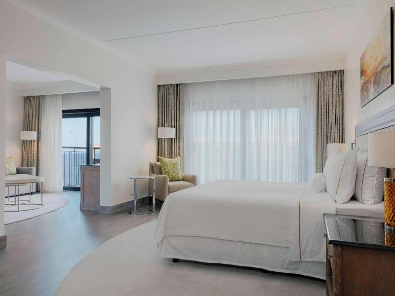 Westin Dragonara Resort image