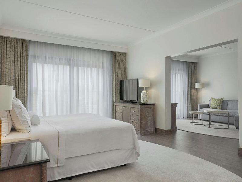 Westin Dragonara Resort image