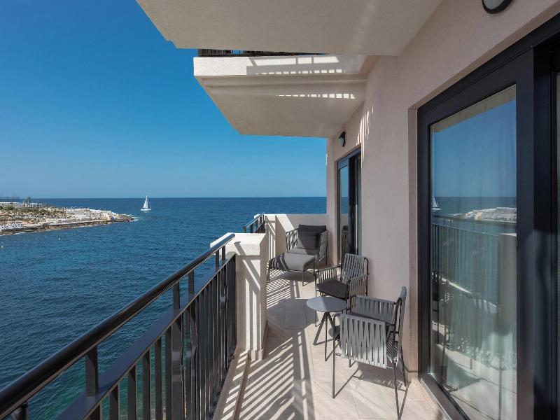 Westin Dragonara Resort image