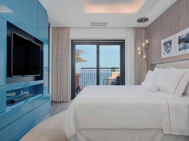 Westin Dragonara Resort image