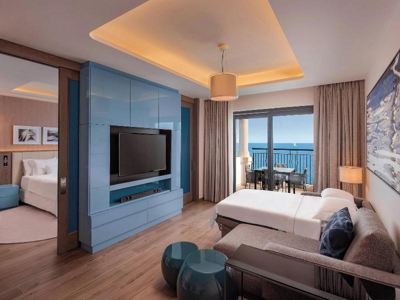 Westin Dragonara Resort image
