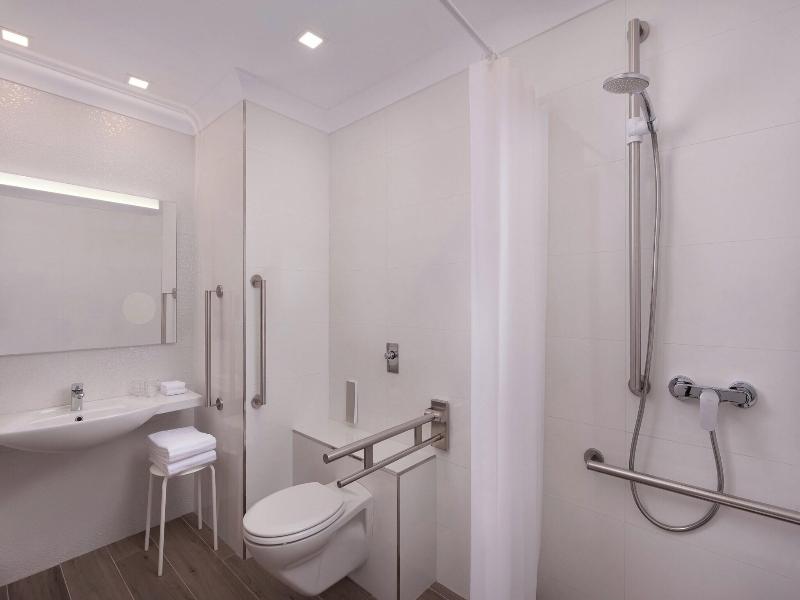 Westin Dragonara Resort image